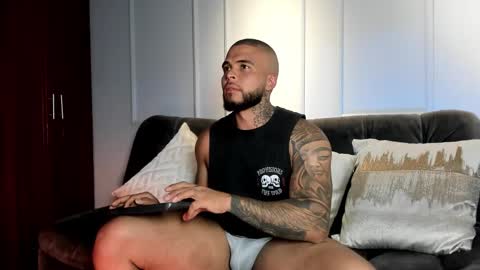 Snapshot of coreymartinez_ chatting on 21, 12, 2024 DaveMonsalve online show from 21, 12, 2024