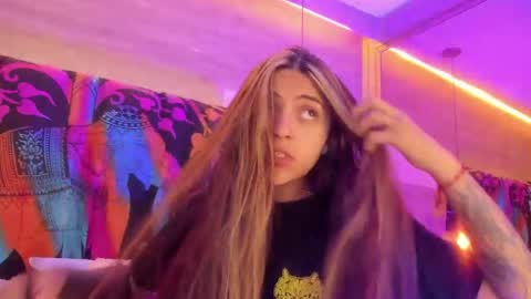 Snapshot of cori_paige chatting on 10, 4, 2026 Cori online show from 10, 4, 2026