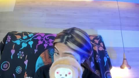 Snapshot of cori_paige chatting on 14, 4, 2026 Cori online show from 14, 4, 2026