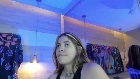 Snapshot of cori_paige chatting on 21, 4, 2026 Cori online show from 21, 4, 2026