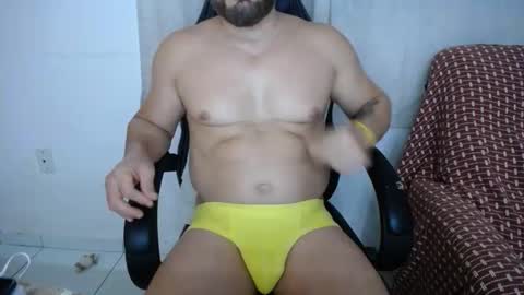 Snapshot of corolaxxl chatting on 10, 3, 2026 corolaxxl online show from 10, 3, 2026