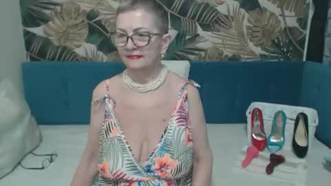 Snapshot of corssika chatting on 9, 3, 2026 corssika online show from 9, 3, 2026