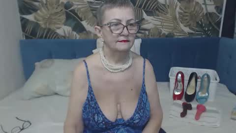 Snapshot of corssika chatting on 18, 3, 2026 corssika online show from 18, 3, 2026