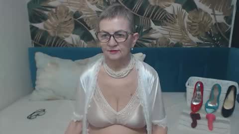 Snapshot of corssika chatting on 31, 3, 2026 corssika online show from 31, 3, 2026