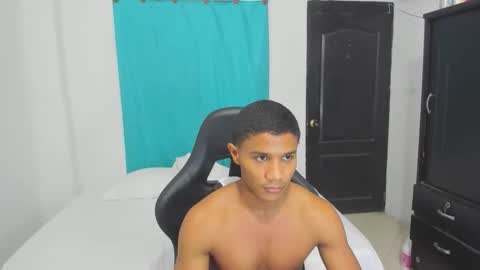 Ethan  online show from 18, 10, 2025