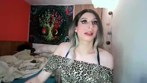 Snapshot of cosmic_crystal chatting on 23, 12, 2024 cosmic_crystal online show from 23, 12, 2024