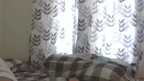 Liz Gwyneth Charlota online show from 8, 2, 2026