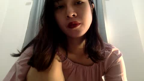 Liz Gwyneth Charlota online show from 26, 6, 2026