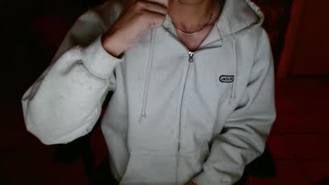 Snapshot of couldbesleeping chatting on 2, 12, 2025 couldbe online show from 2, 12, 2025