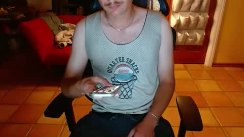 Snapshot of couldbesleeping chatting on 3, 12, 2025 couldbe online show from 3, 12, 2025