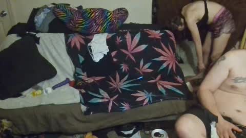 Snapshot of countryfuckers chatting on 8, 12, 2024 Alaskawildcouple online show from 8, 12, 2024