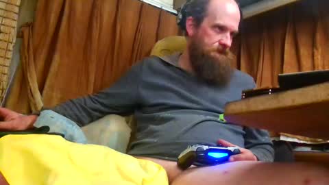 Snapshot of countryfuckers chatting on 17, 9, 2025 Alaskawildcouple online show from 17, 9, 2025