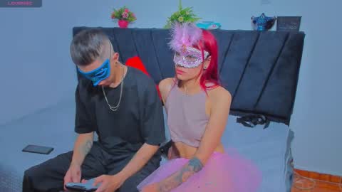 couple_2533 online show from 1, 11, 2025