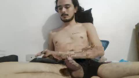 Snapshot of couplehot0917 chatting on 20, 12, 2025 Lucia And Daniel online show from 20, 12, 2025