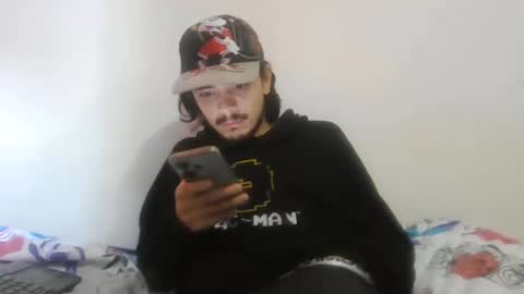 Snapshot of couplehot0917 chatting on 2, 2, 2026 Lucia And Daniel online show from 2, 2, 2026