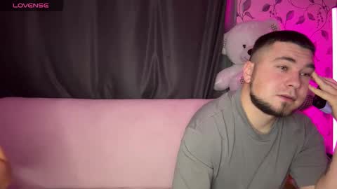 Emily  Ryan online show from 7, 11, 2025