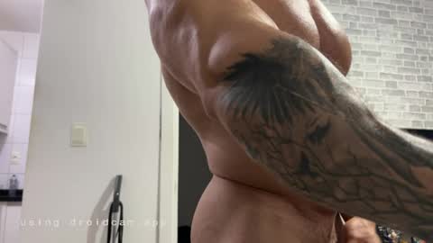 couplemuscle40 online show from 1, 4, 2026