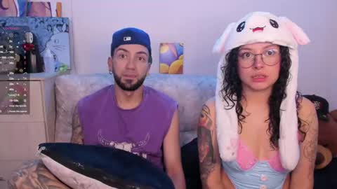 Snapshot of couplevibes_ chatting on 6, 7, 2026 Emily Andy online show from 6, 7, 2026