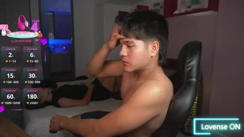 Snapshot of couplevibesx chatting on 17, 3, 2026 Camila Thomas online show from 17, 3, 2026