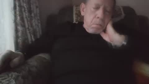 courieral1 online show from 14, 11, 2025