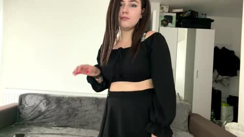 cozypeoni online show from 17, 5, 2026