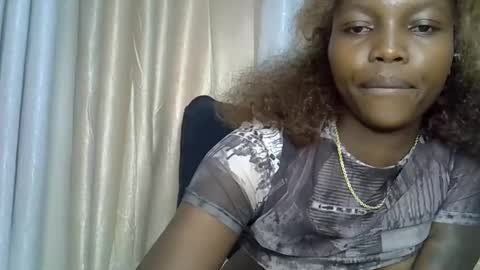 Snapshot of craizybitch chatting on 4, 2, 2026 craizybitch online show from 4, 2, 2026