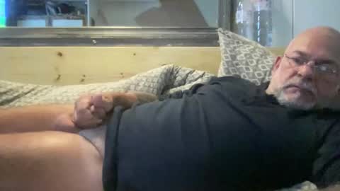 crapaud75018 online show from 13, 9, 2025