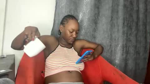 Snapshot of crave_meslowly chatting on 25, 2, 2026 Taliee online show from 25, 2, 2026