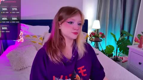 Snapshot of crazy__wine chatting on 25, 5, 2026 Sonya online show from 25, 5, 2026