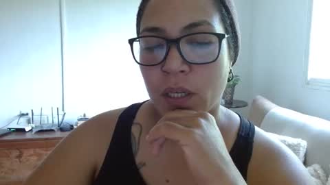 Snapshot of crazyblowjobs chatting on 28, 4, 2026 Megan online show from 28, 4, 2026