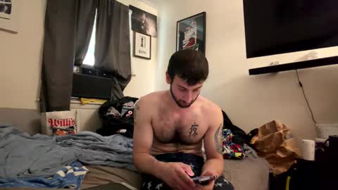 Snapshot of crazydill28 chatting on 12, 4, 2026 crazydill28 online show from 12, 4, 2026