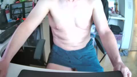 Snapshot of crazystef42 chatting on 24, 4, 2026 crazystef42 online show from 24, 4, 2026