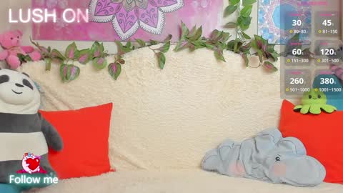 Snapshot of crazyteeen chatting on 7, 12, 2024 Anny online show from 7, 12, 2024