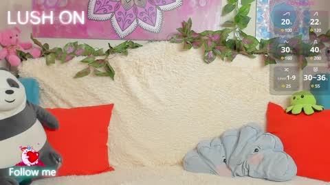 Snapshot of crazyteeen chatting on 18, 12, 2024 Anny online show from 18, 12, 2024
