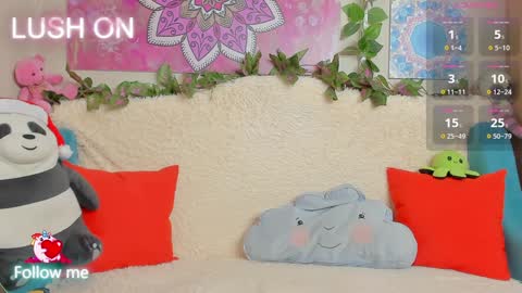 Snapshot of crazyteeen chatting on 12, 1, 2025 Anny online show from 12, 1, 2025