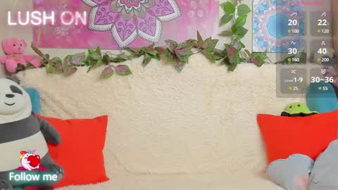 Snapshot of crazyteeen chatting on 18, 1, 2025 Anny online show from 18, 1, 2025