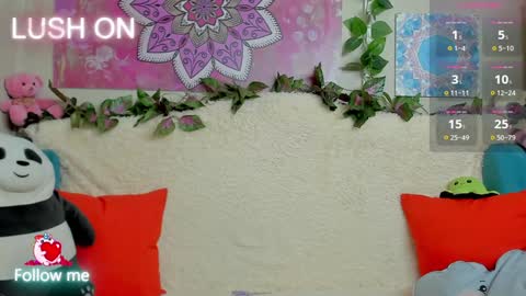 Snapshot of crazyteeen chatting on 19, 1, 2025 Anny online show from 19, 1, 2025