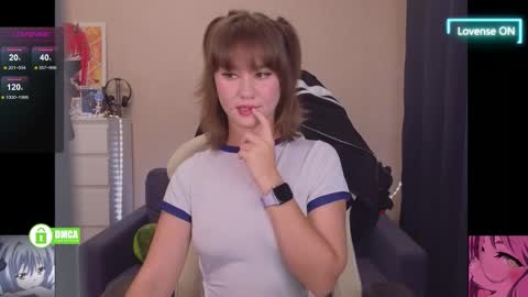 Snapshot of creammeow chatting on 19, 9, 2025 Alina online show from 19, 9, 2025