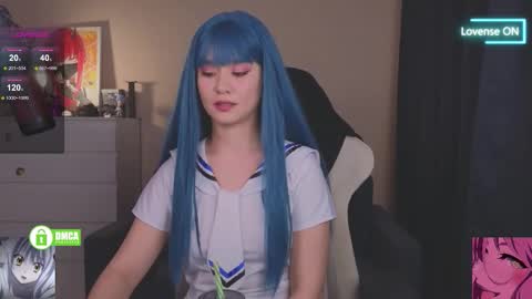 Snapshot of creammeow chatting on 10, 3, 2026 Alina online show from 10, 3, 2026