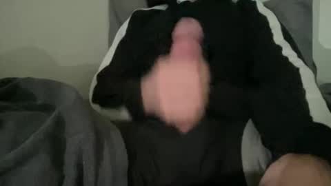 Snapshot of creamness7 chatting on 3, 11, 2025 creamness7 online show from 3, 11, 2025