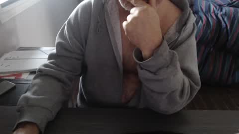 Snapshot of creamormilk chatting on 26, 9, 2025 Creamormilk online show from 26, 9, 2025