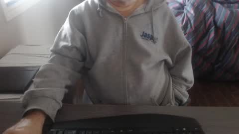 Snapshot of creamormilk chatting on 7, 10, 2025 Creamormilk online show from 7, 10, 2025