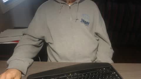 Snapshot of creamormilk chatting on 8, 10, 2025 Creamormilk online show from 8, 10, 2025