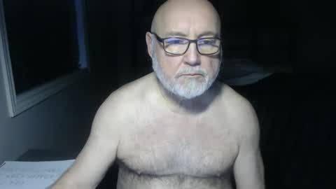 Creamormilk online show from 19, 12, 2025