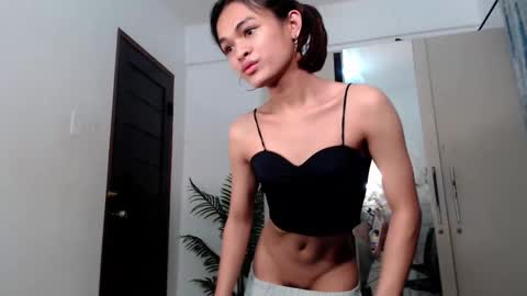 Delilah online show from 23, 3, 2026