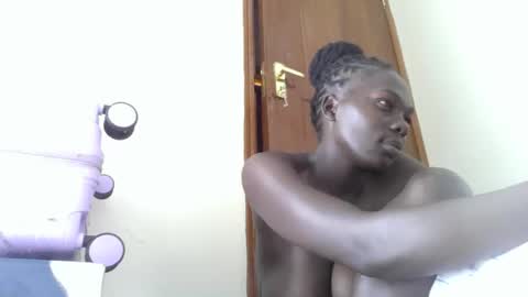 Snapshot of creamy_pussy2025 chatting on 8, 1, 2026 creamy_pussy2025 online show from 8, 1, 2026