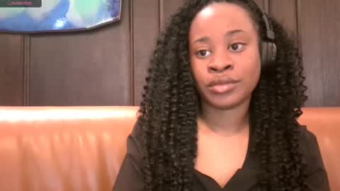 Snapshot of creamycherrypop chatting on 8, 3, 2025 FREE  online show from 8, 3, 2025