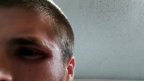 Snapshot of creamydilf11 chatting on 10, 10, 2025 creamydilf11 online show from 10, 10, 2025