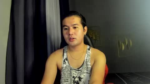 Snapshot of creamynow chatting on 29, 12, 2024 BareCreamyCum online show from 29, 12, 2024