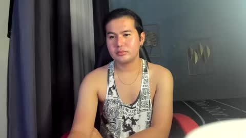 Snapshot of creamynow chatting on 29, 12, 2024 BareCreamyCum online show from 29, 12, 2024